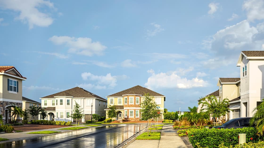 Florida home qualifying for homestead exemption with green landscaping